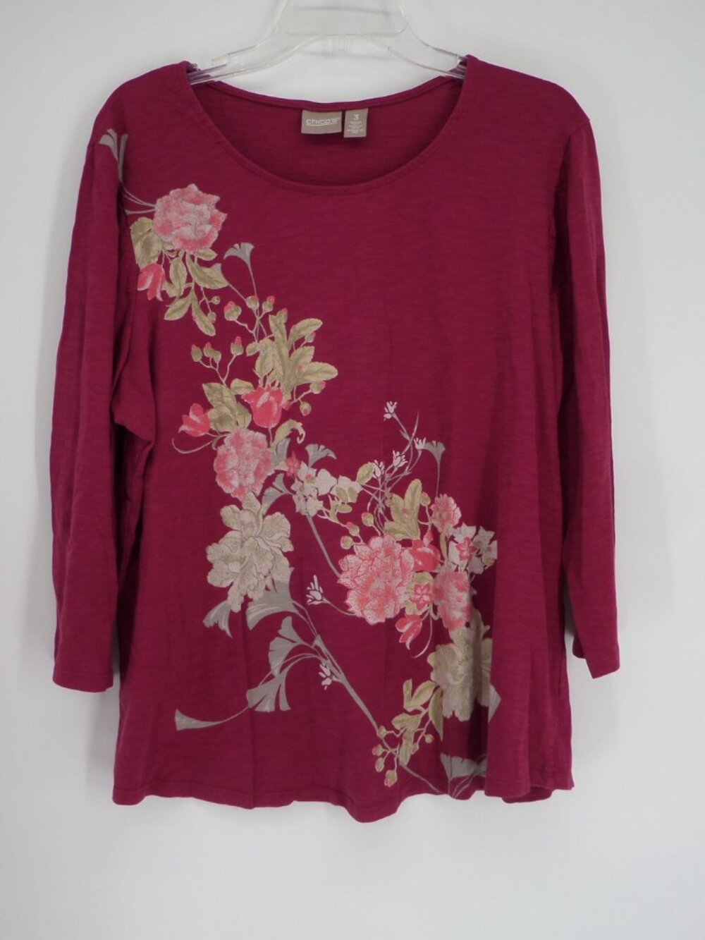 Chico's  Women's 3/4 Sleeve  Raspberry Color Floral Accent  Top  Size 3 US XL